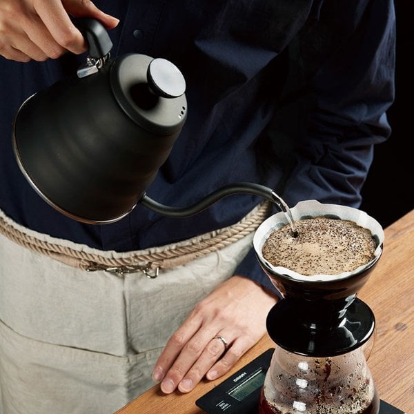 Hario V60 Dripper 02 KASUYA Model “Siyah Seramik”